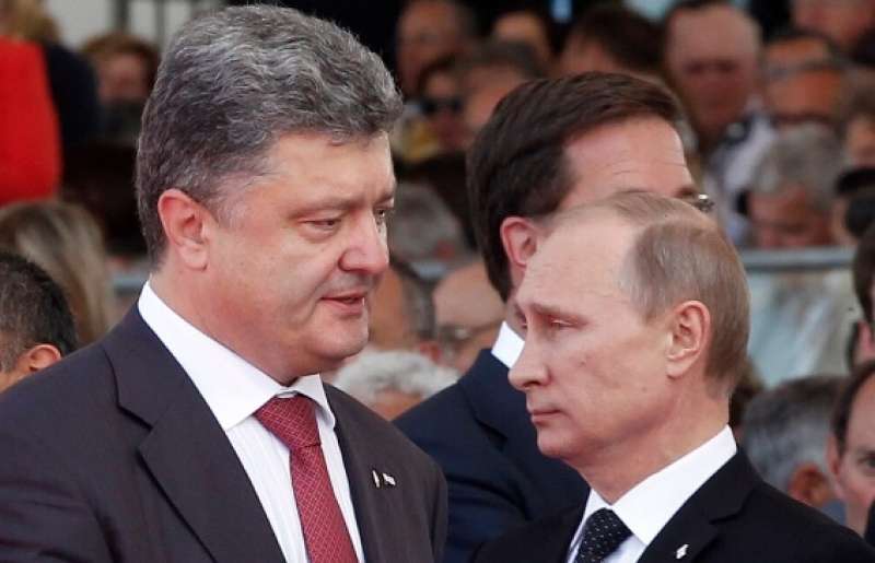 PETRO POROSHENKO E VLADIMIR PUTIN IN NORMANDIA - 2014