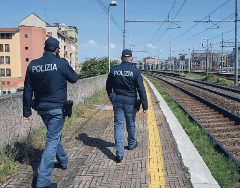 POLIZIA A MILANO 