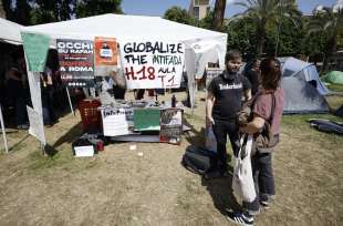 protesta degli studenti della sapienza contro la visita di mattarella 17