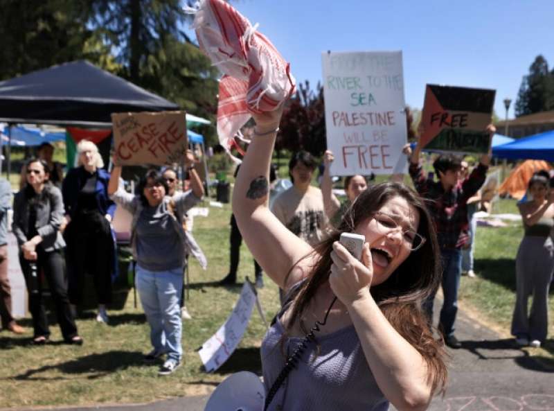 PROTESTE FILO PALESTINESI ALLA SONOMA STATE UNIVERSITY