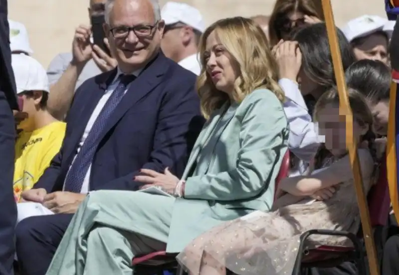 roberto gualtieri giorgia meloni e la figlia ginevra alla giornata mondiale dei bambini