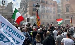 sciopero dei tassisti a roma