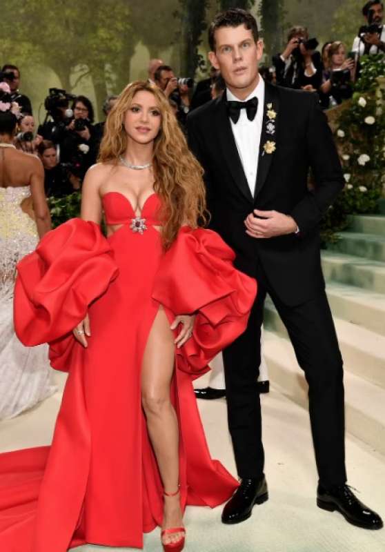 shakira con wes gordon