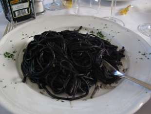 spaghetti al nero di seppia