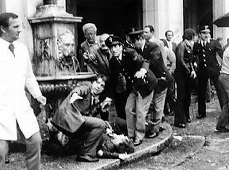 STRAGE PIAZZA DELLA LOGGIA - BRESCIA - 28 MAGGIO 1974