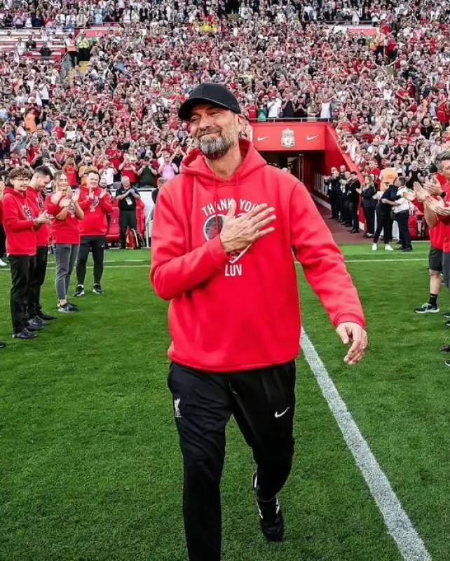 ultima partita di jurgen klopp ad anfield  8