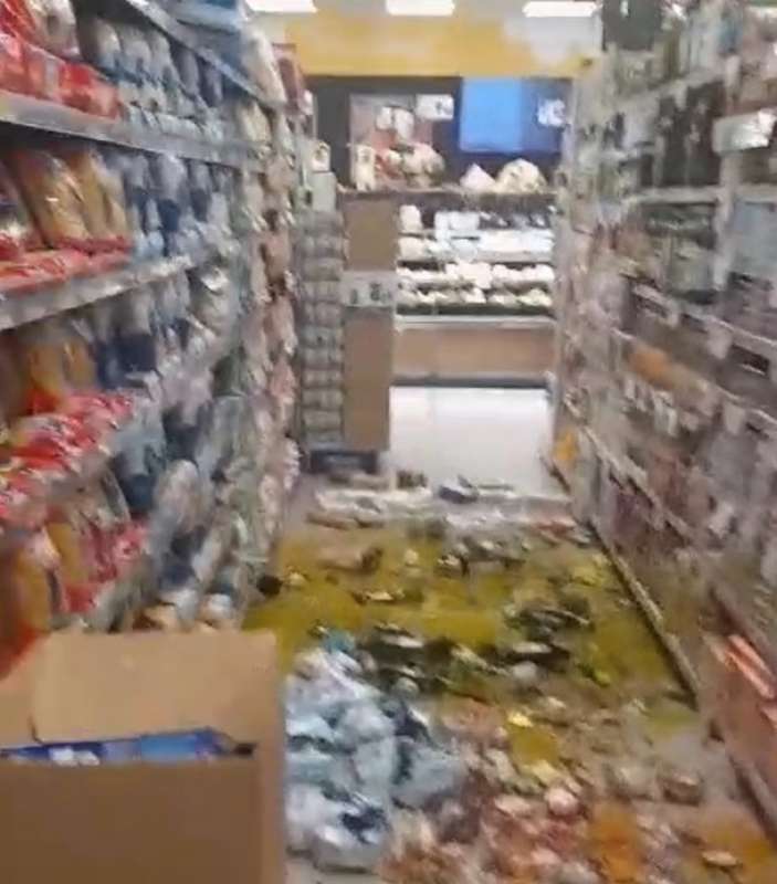 VIDEO DEL TERREMOTO AI CAMPI FLEGREI