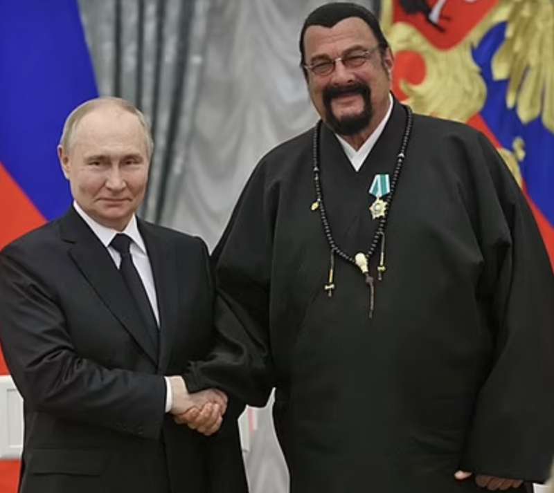 vladimir putin con steven seagal