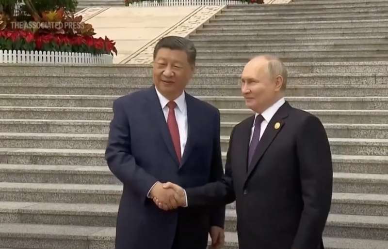 XI JINPING E PUTIN