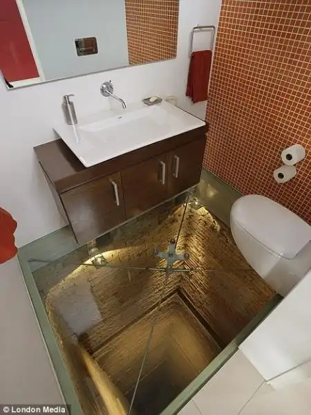 BAGNO CON POZZO A GUADALAJARA 