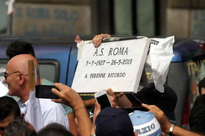 Funerali Roma Foto Mezzelani GMT 