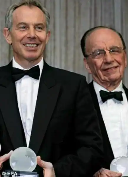 RUPERT MURDOCH E TONY BLAIR 