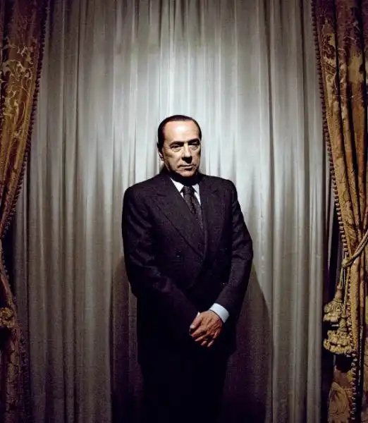 silvio berlusconi foto magnum 