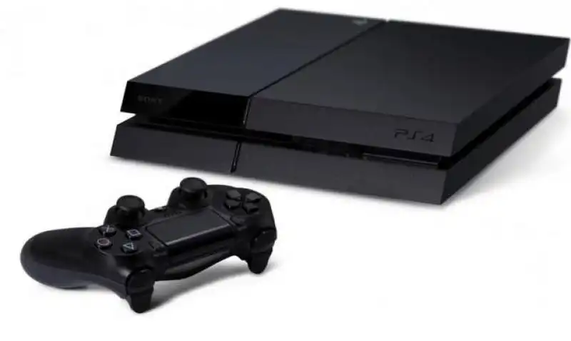 SONY PLAYSTATION 4