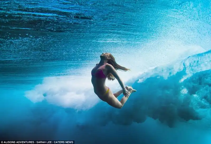 SURFISTI FOTOGRAFATI DA SARAH LEE 