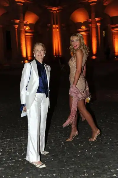 Valeria Marini con la mamma 