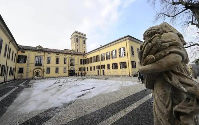 VILLA GERNETTO UNIVERSITA DEL PENSIERO LIBERALE 