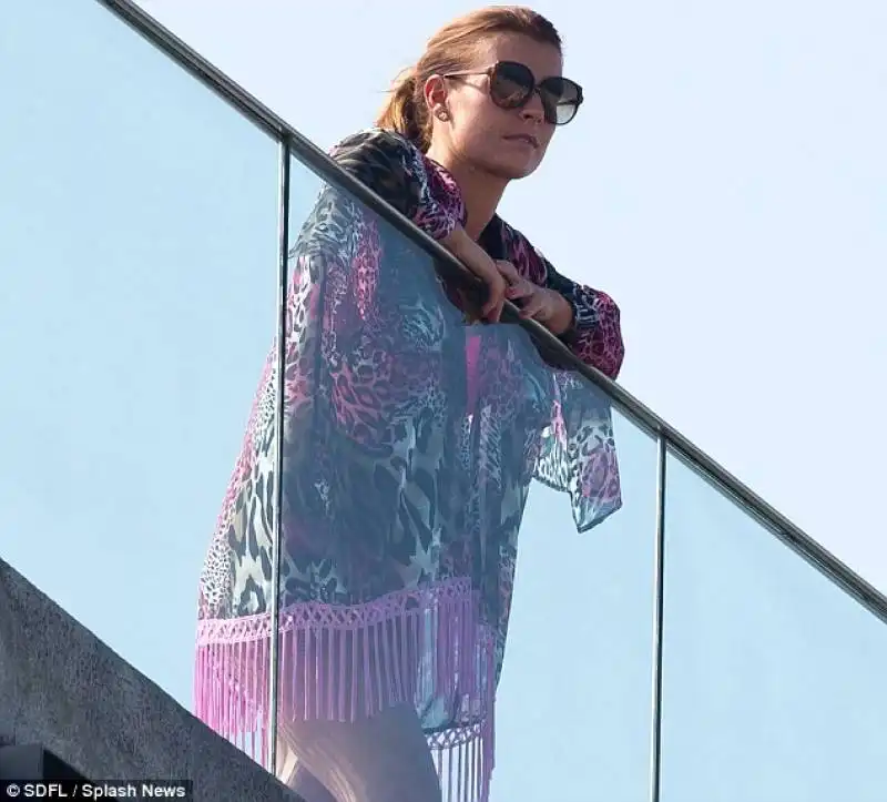 coleen rooney si affaccia dal fasano hotel