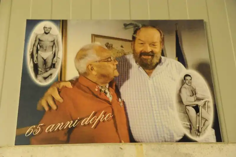 foto d epoca enrico todi e bud spencer