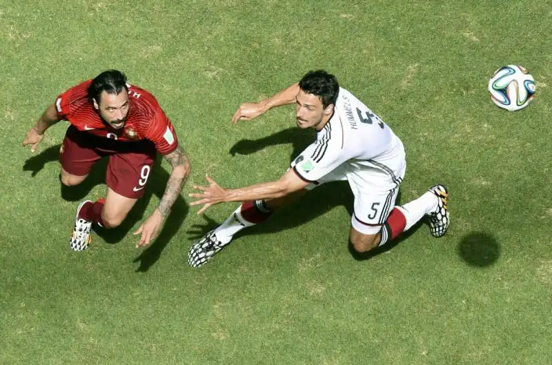 hugo almeida del portogallo e mats hummels della germania