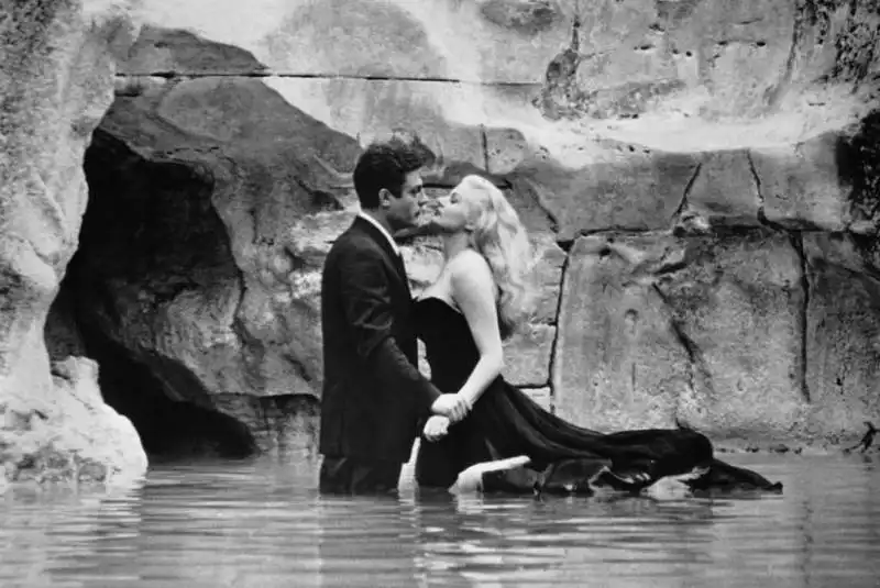 la dolce vita fellini