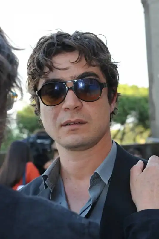 riccardo scamarcio (2)