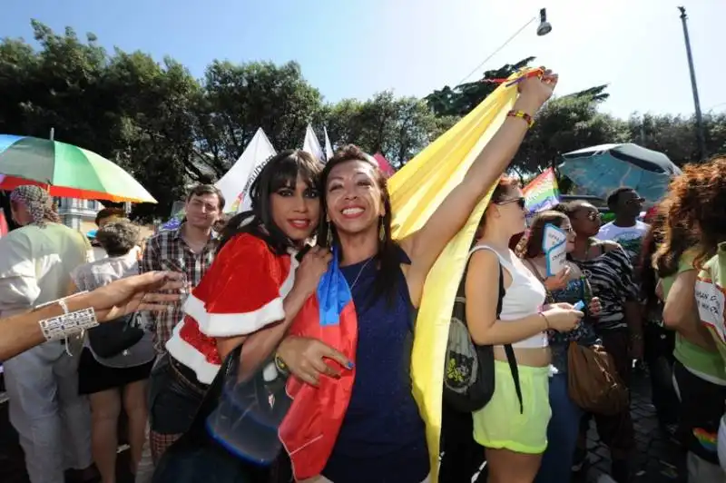 roma pride 2014   dalla colombia con amore  35