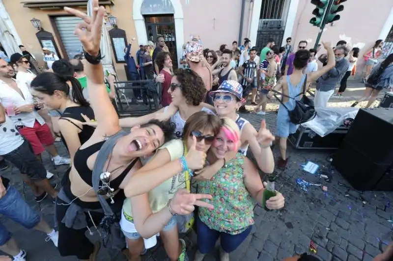 roma pride 2014   gay street  147