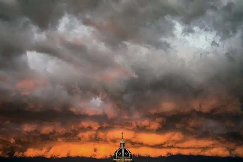 tempesta su saint bruno des chartreux a lione