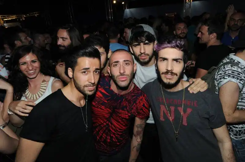 tutti al pride party (13)