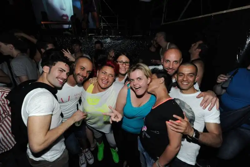 tutti al pride party (35)