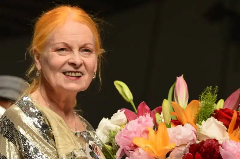 vivienne westwood alla sua sfilata original