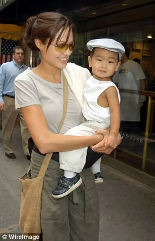 angelina jolie e maddox