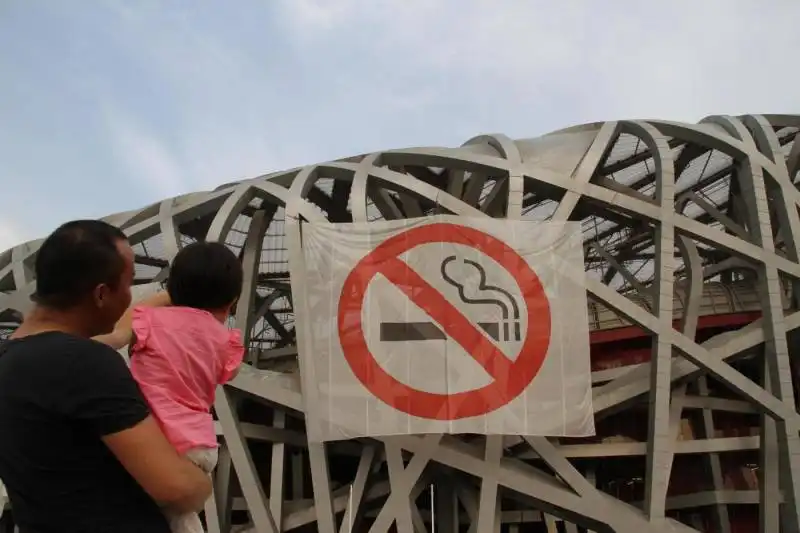 DIVIETO DI FUMO IN CINA  