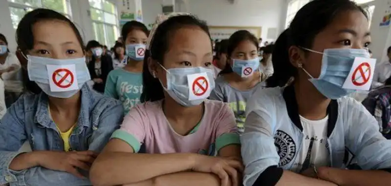 DIVIETO DI FUMO IN CINA