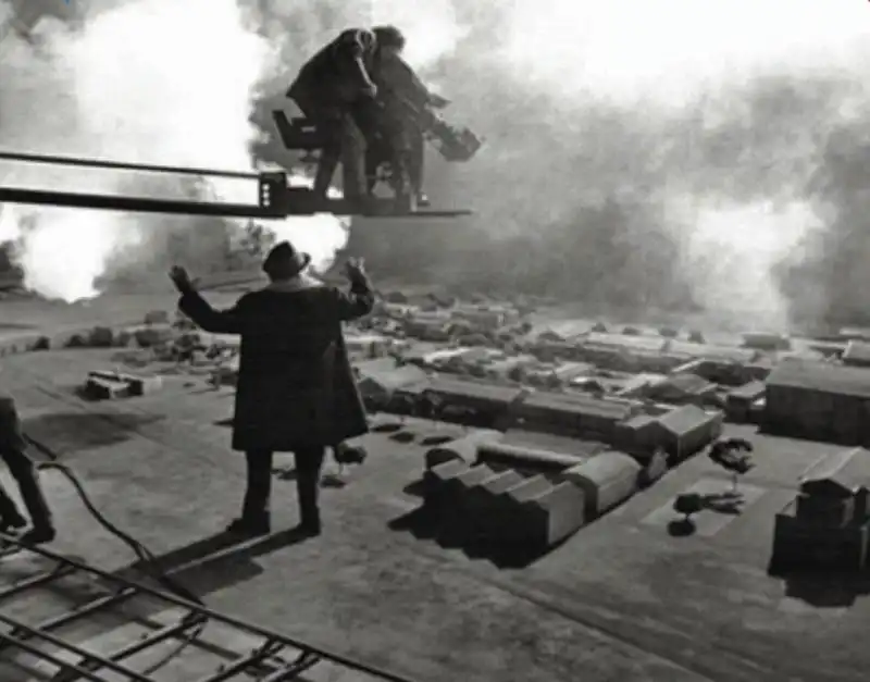 FEDERICO FELLINI