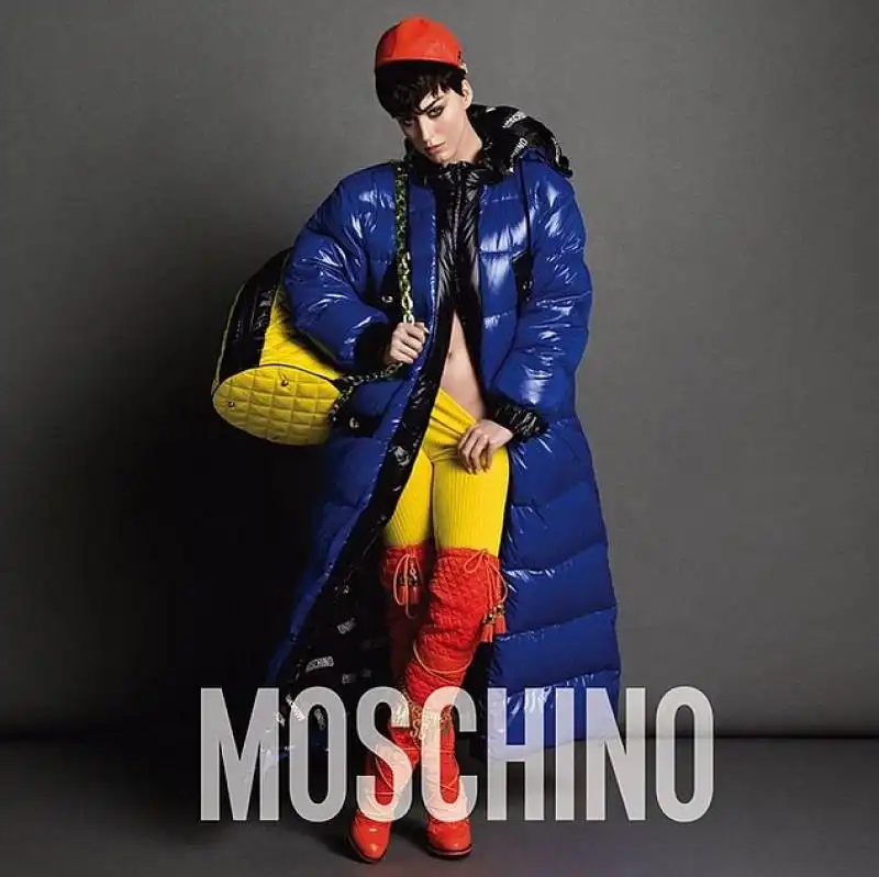 katy perry colorata per moschino