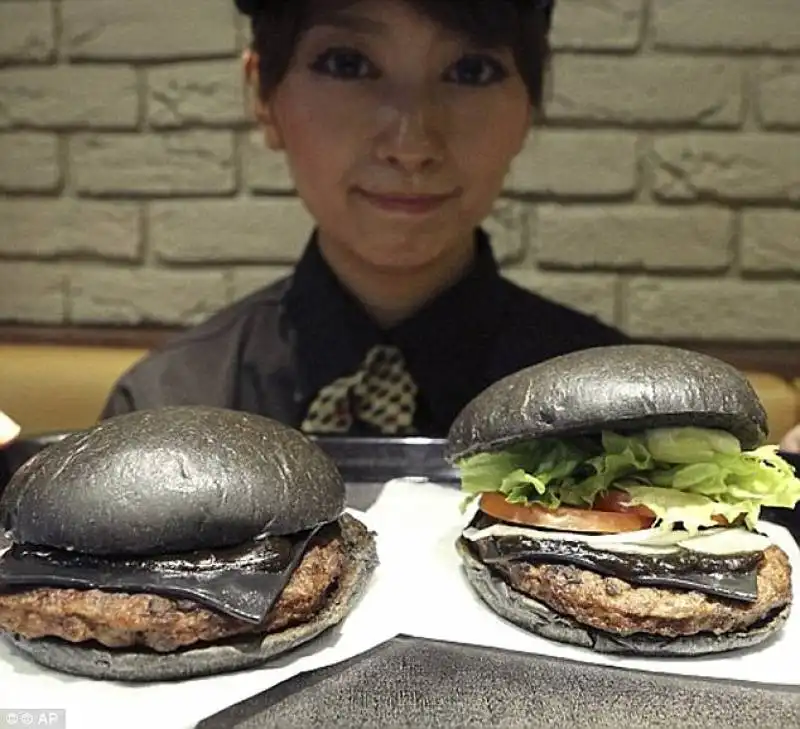 kuro pearl e kuro diamond di burger king