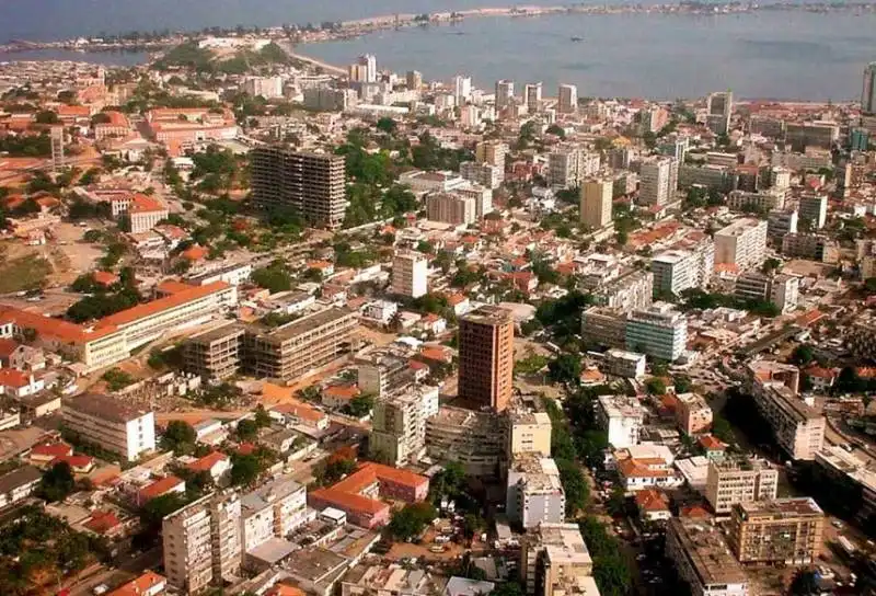 LUANDA 