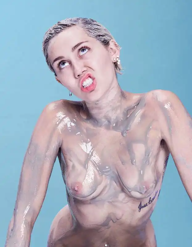 miley papermagazine 2