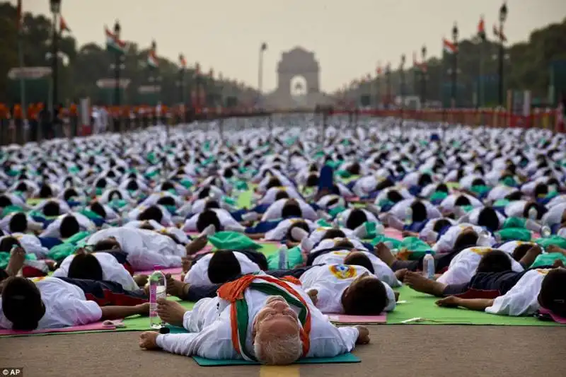 narendra modi giornata mondiale dello yoga 2015  6