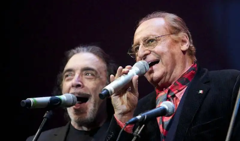 NINO FRASSICA E RENZO ARBORE