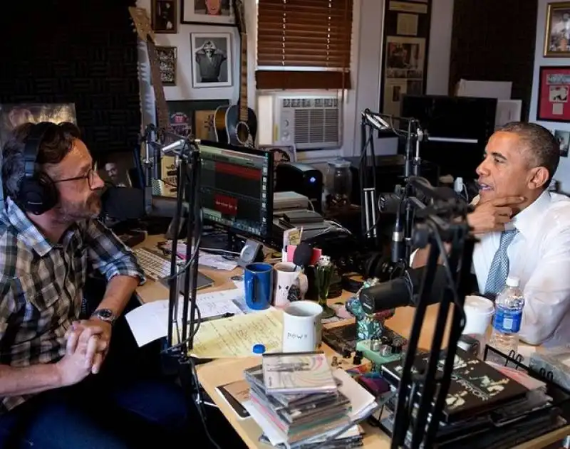 obama spara un negro con marc maron nel podcast wtf