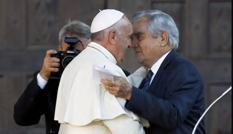 papa bergoglio a torino  4