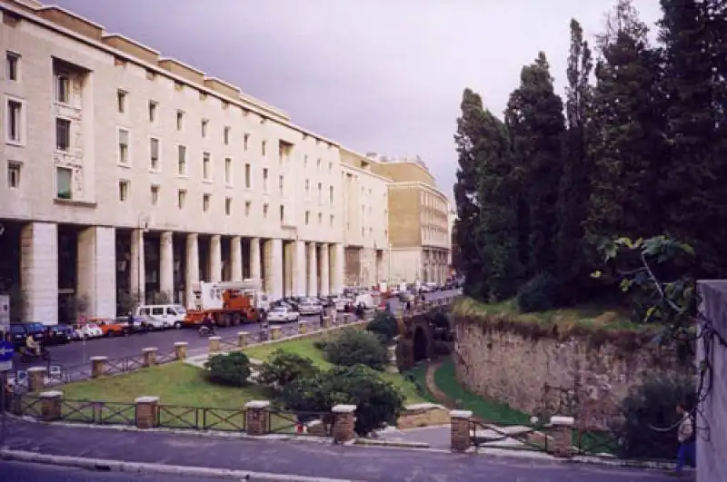 PIAZZA AUGUSTO IMPERATORE