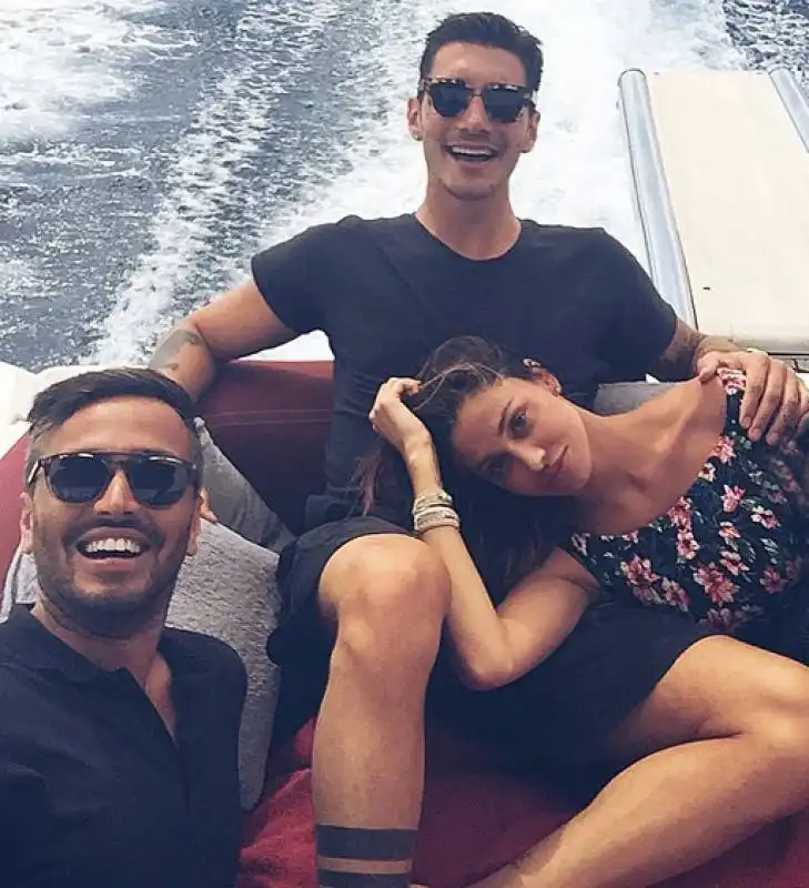 PIER LUIGI BORRIELLO - STEFANO DE MARTINO - BELEN RODRIGUEZ 