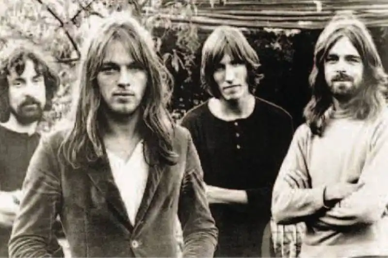 PINK FLOYD