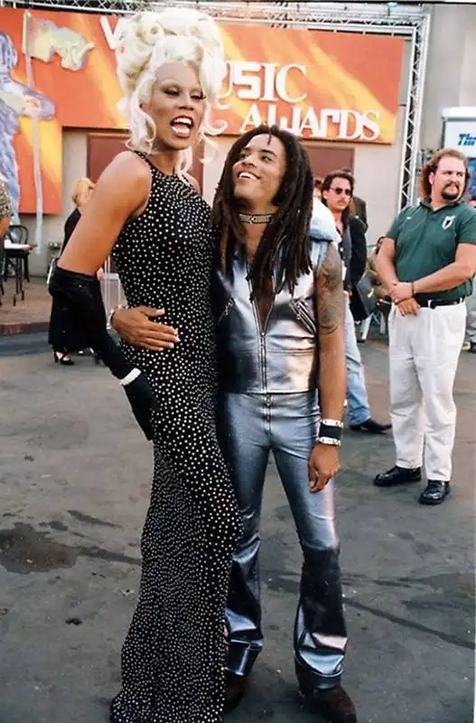 ru paul con lenny kravitz