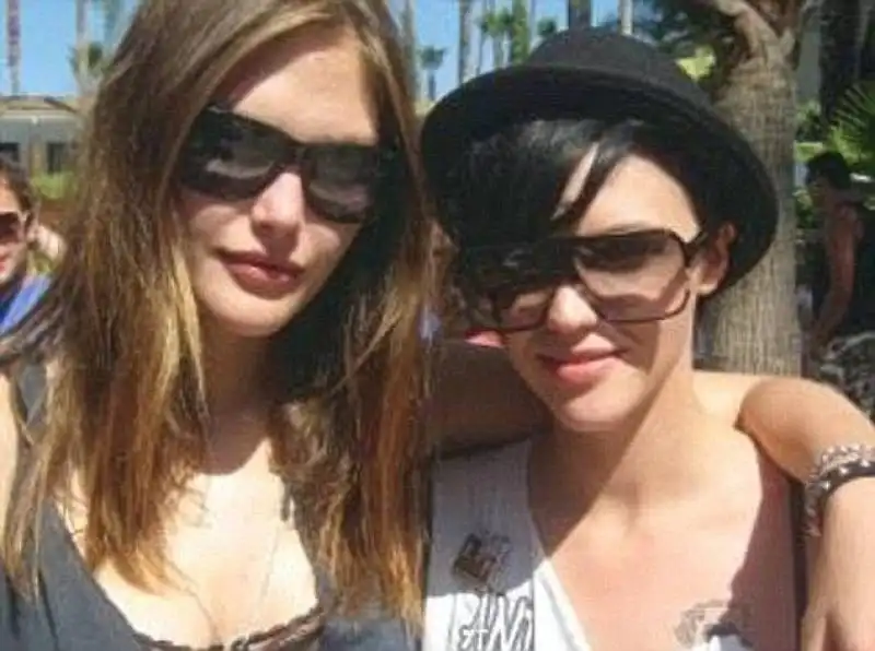 ruby con ex ragazza catherine mcneil