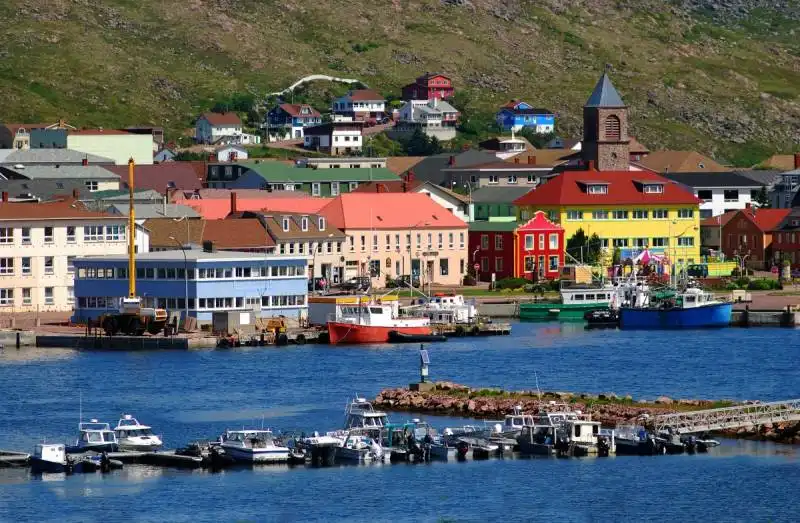 saint pierre et miquelon, isola in canada